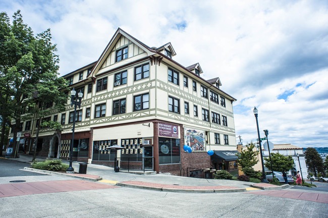 Primary Photo - Webster Apartments