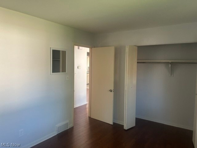 Building Photo - 2888 Morewood Rd