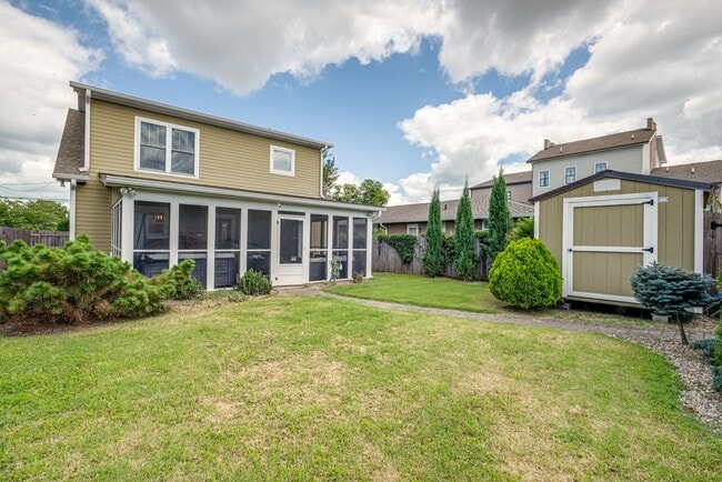 Building Photo - 1403 Arthur Ave