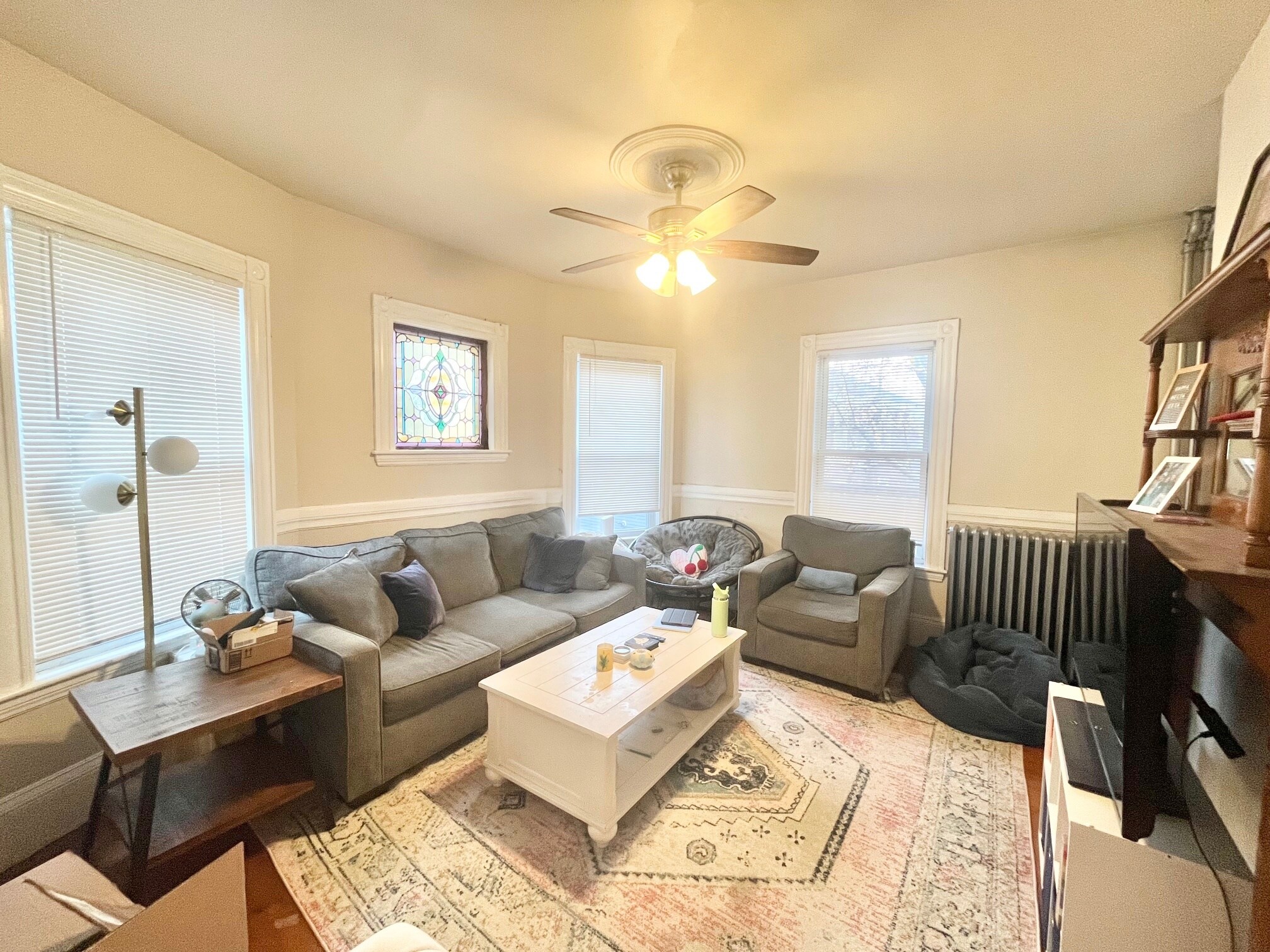 Building Photo - 89 Hillside St