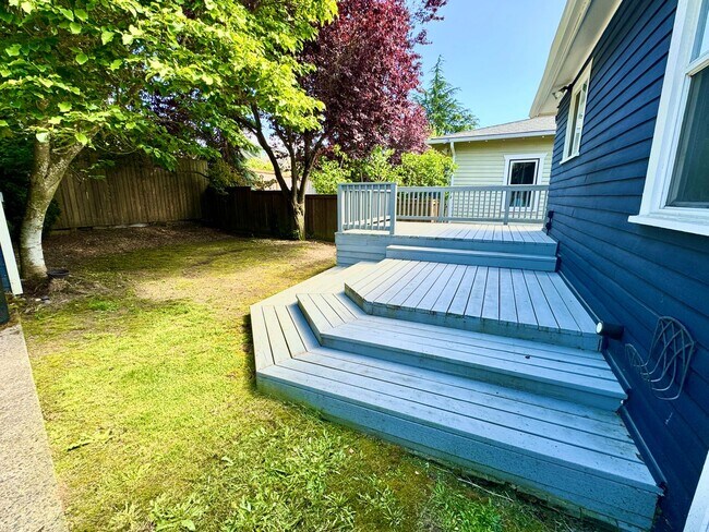 Building Photo - Cozy Ballard Retreat: 2-Bed, 2-Bath Home with Office & Wet Bar