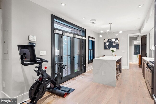 Building Photo - 1429 W Street NW Unit 1