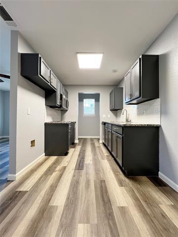 Building Photo - 1008 S Retta St