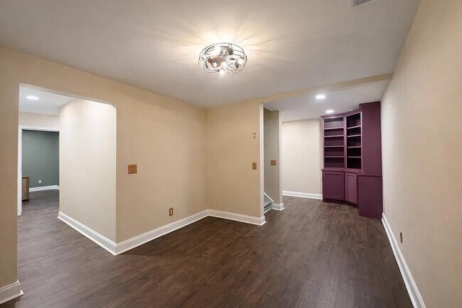 Building Photo - 108 Saybrook Rd