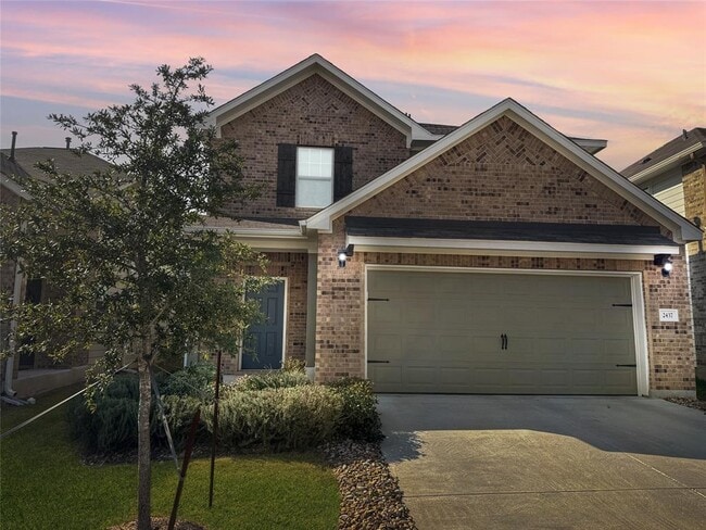 Building Photo - 2437 Roosevelt Rd