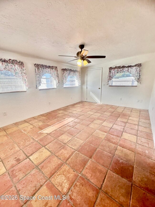 Building Photo - 2946 Matthew Dr