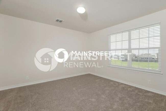 Building Photo - 4 Bedroom Pet-Friendly Home in SAINT HEDWI...