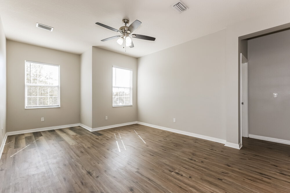 Building Photo - 720 Parker Den Dr