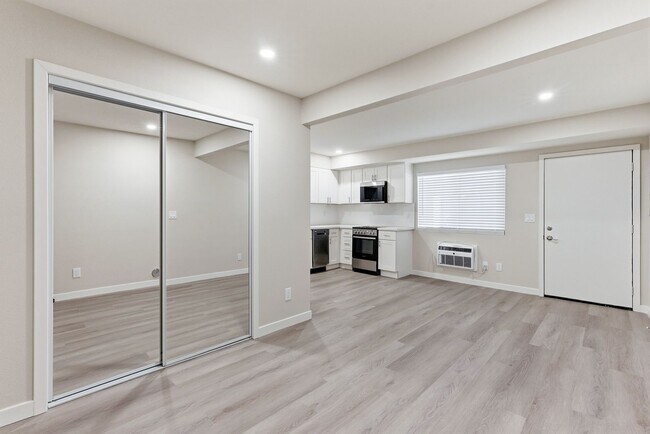 Interior Photo - Magnolia West Apartments