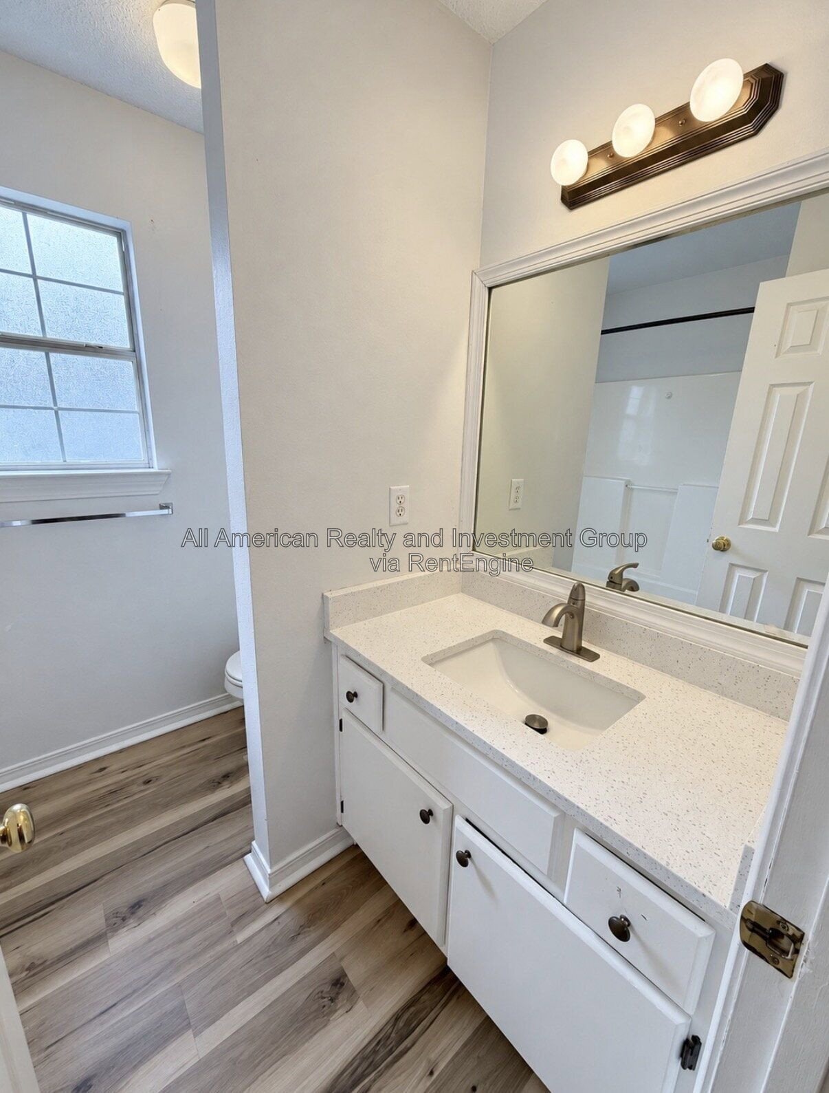Building Photo - 968 Southern Oaks Ct