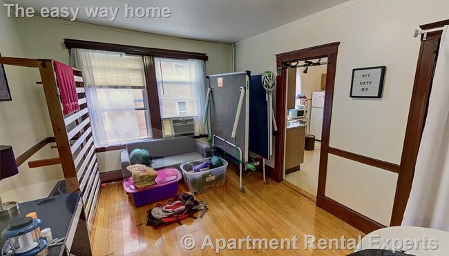 Building Photo - 157 Summer St