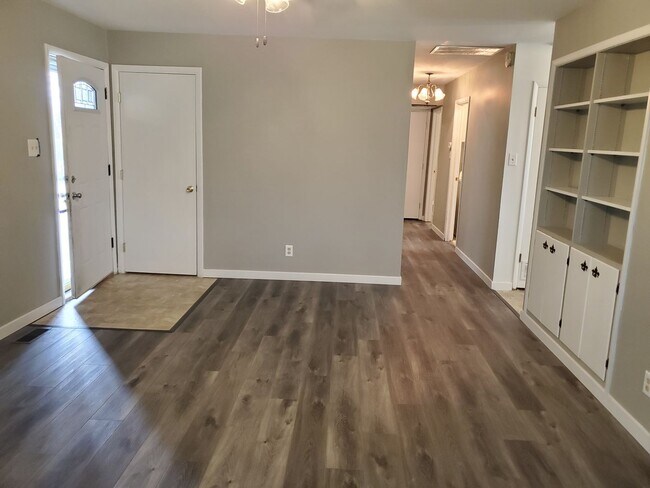 Building Photo - Whew you found it! This one is a beauty