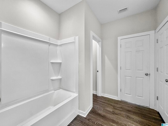 Building Photo - 1343 Cater Lee Way