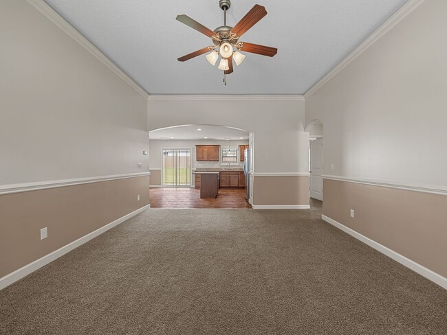 Building Photo - 3BR/2BA Inman Gem with Pool Access & Firep...