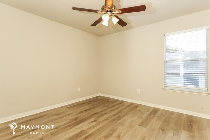 Building Photo - 5915 Hickory Canyon