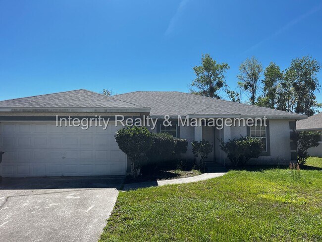 Building Photo - 3 Bed/ 2 Bath in Green Cove Springs
