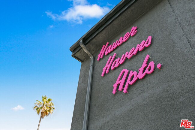 Building Photo - 2922 Hauser Blvd