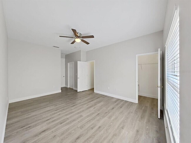 Building Photo - 11908 Fern Blossom Dr
