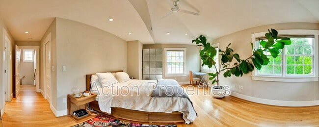 Building Photo - 714 Greer Rd