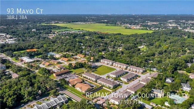 Building Photo - Central Park Townhome Available in Oviedo!!