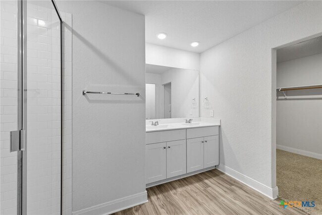 Building Photo - 1308 Parkwood