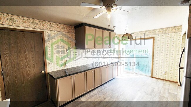 Building Photo - 1129 W 2450 N