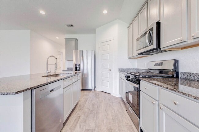 Building Photo - 3903 Beltingham Bend Wy