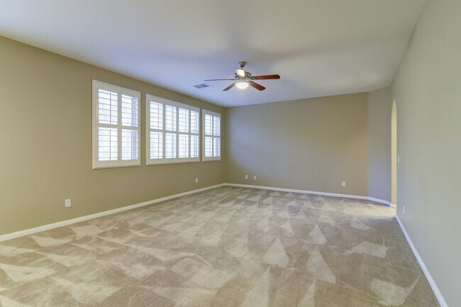 Building Photo - 519 Las Ocas Ct