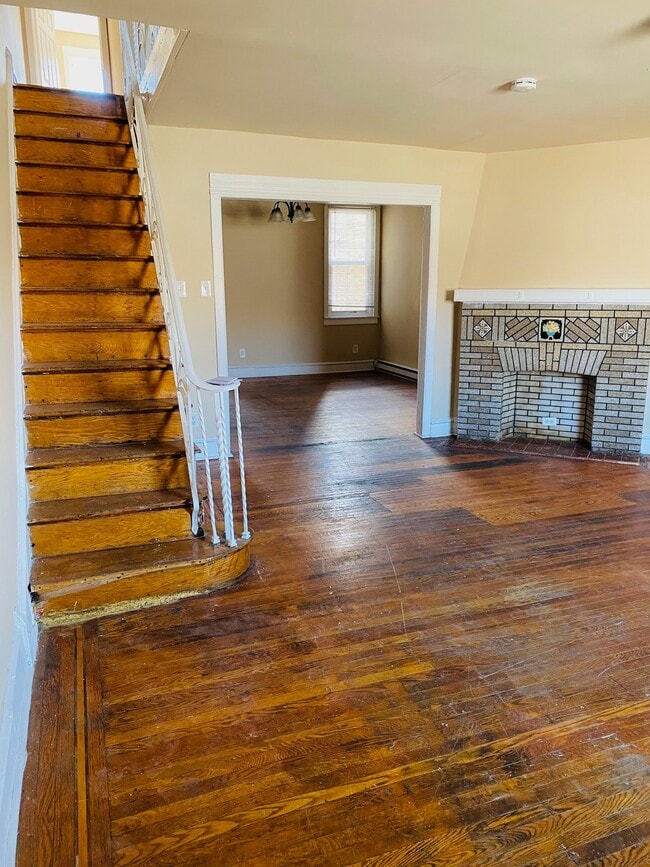 Building Photo - 5447 Torresdale Ave