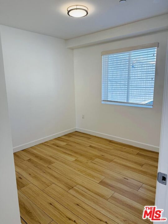 Building Photo - 246 Catalina St