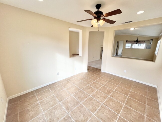 Building Photo - North Merced: $2179 3 Bedroom 2 Bathroom p...