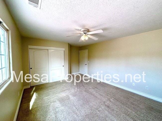 Building Photo - 13605 Spring Valley Pkwy