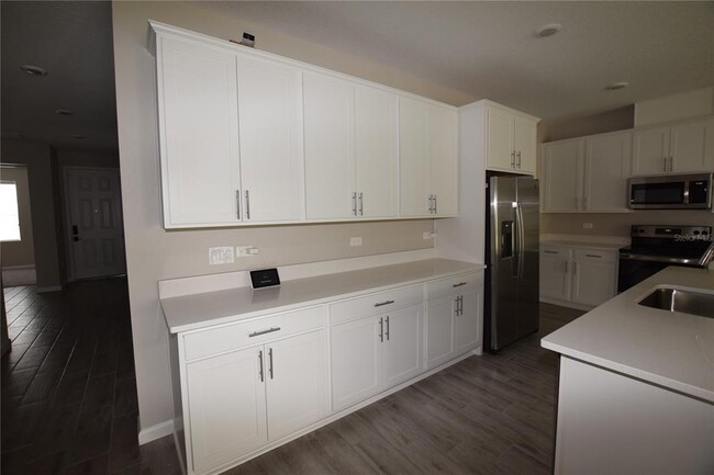 Building Photo - 8096 Cherrystone St