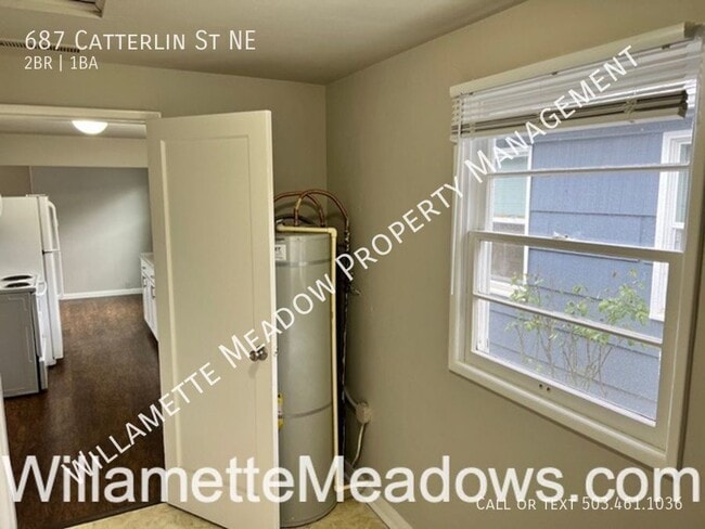 Building Photo - 687 Catterlin St NE