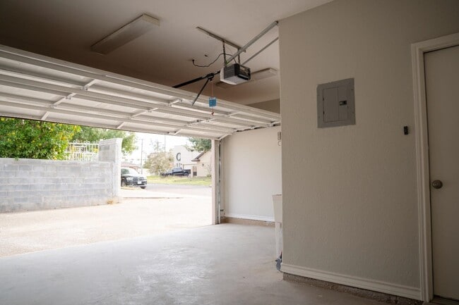 Building Photo - 8801 Justice Dr