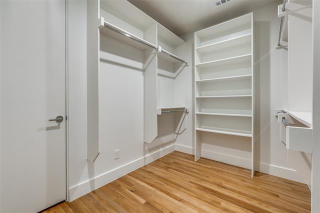 Building Photo - 4414 Abbott Ave