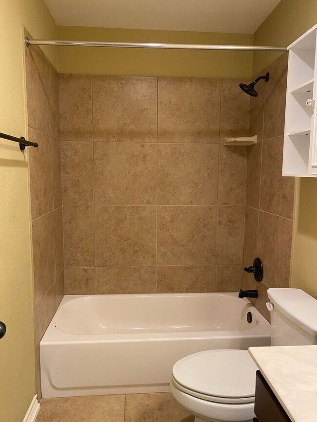 Building Photo - 4 BEDROOM, BELTON ISD