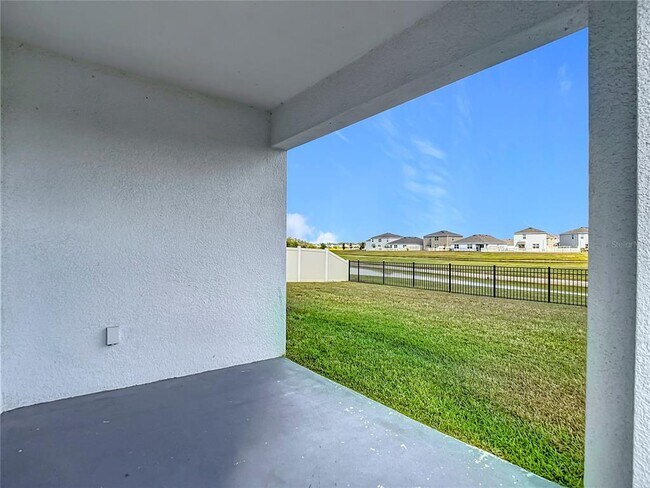 Building Photo - 2682 Common Fig Run