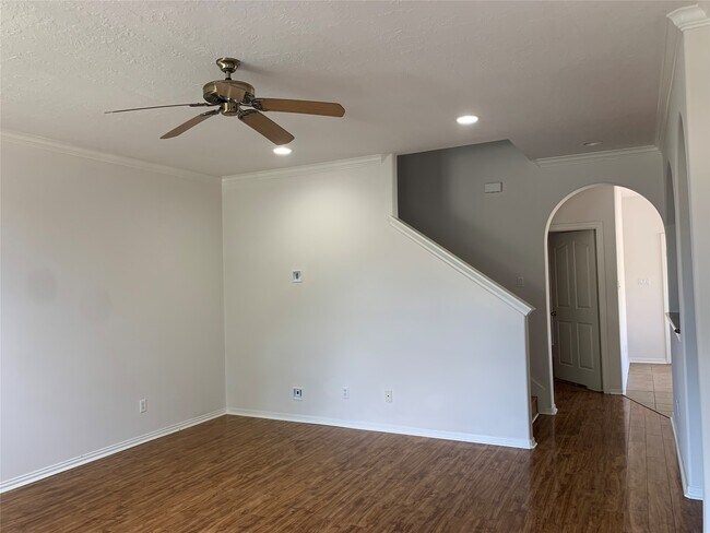 Building Photo - 11626 Alcott Dr