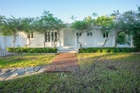 Building Photo - 355 Redwood Ln