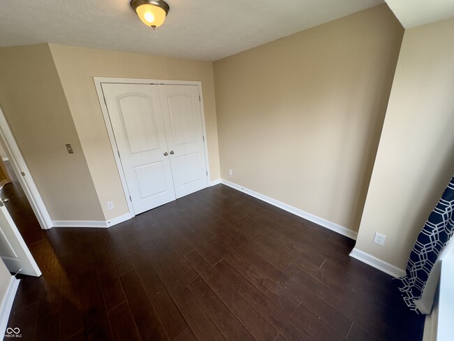 Building Photo - 9094 Demarest Dr