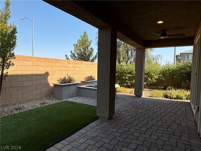 Building Photo - 5636 Justin Robert St