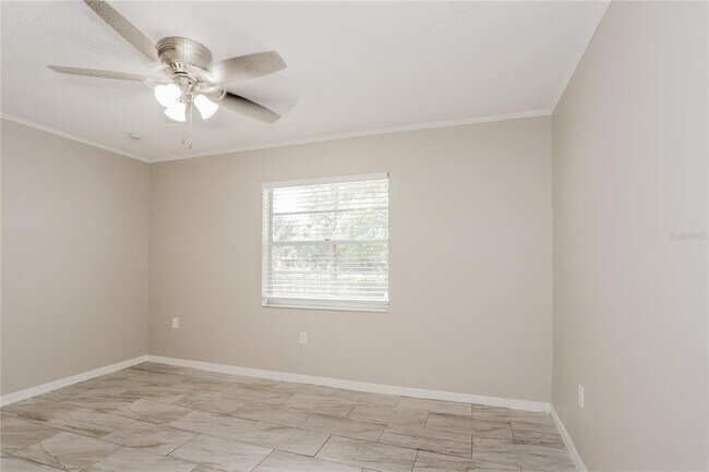 Building Photo - 1552 Foxridge Run SW