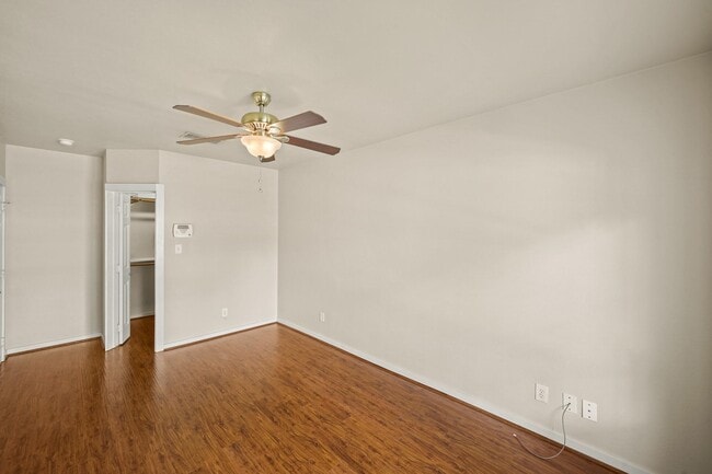 Building Photo - 608 Northwood St