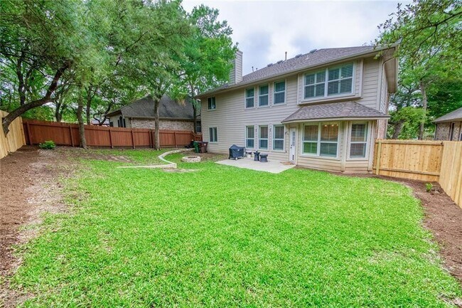 Building Photo - 3735 Harvey Penick Dr