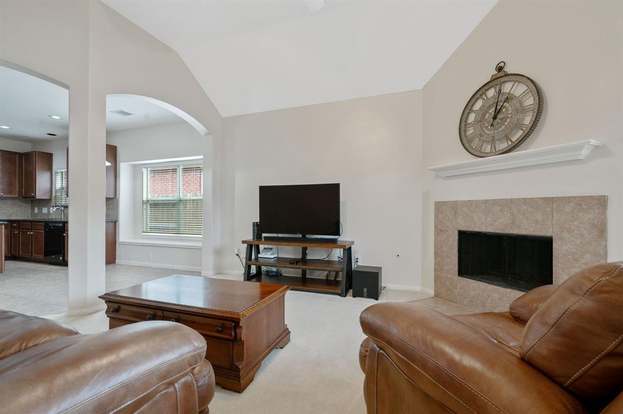 Building Photo - 10030 Arcadian Spgs Ln