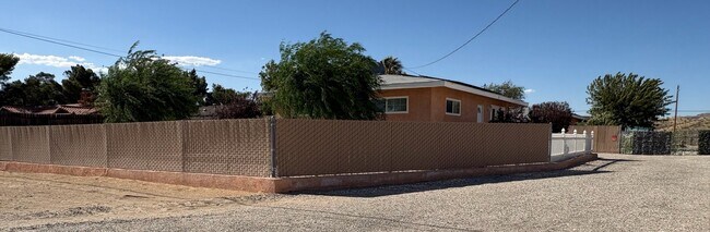 Building Photo - 27860-860 Waterman Rd