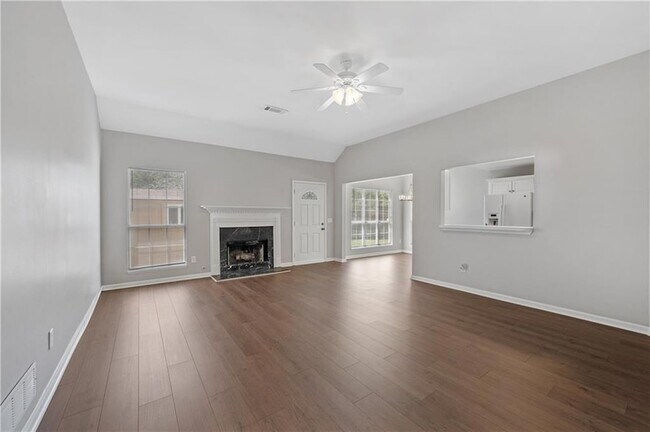 Building Photo - 6375 Seymour Pl NW