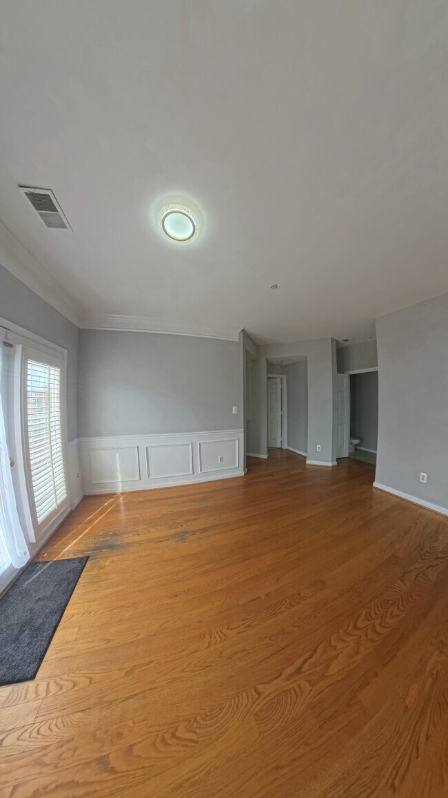 Building Photo - 7021 Haycock Rd