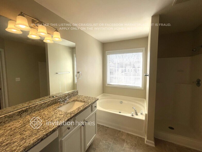 Building Photo - 107 Brookvalley Crossing